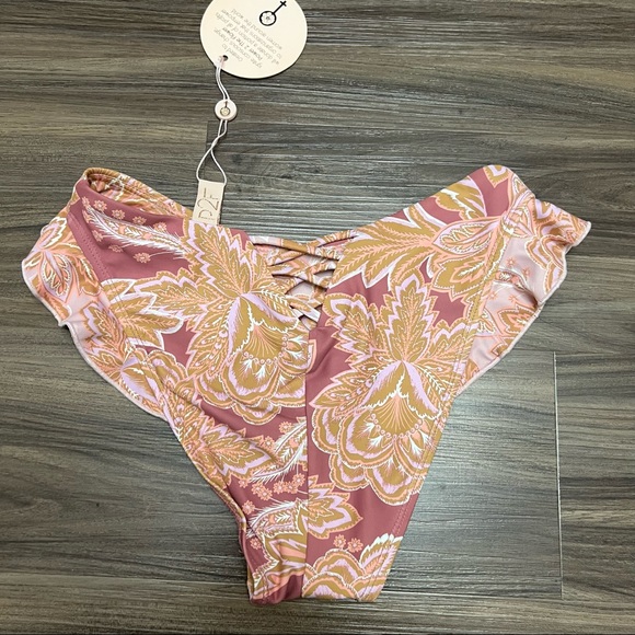 NWT P2F Women's Swim Bikini Bottom ONLY size xs floral ruffled - Picture 6 of 7